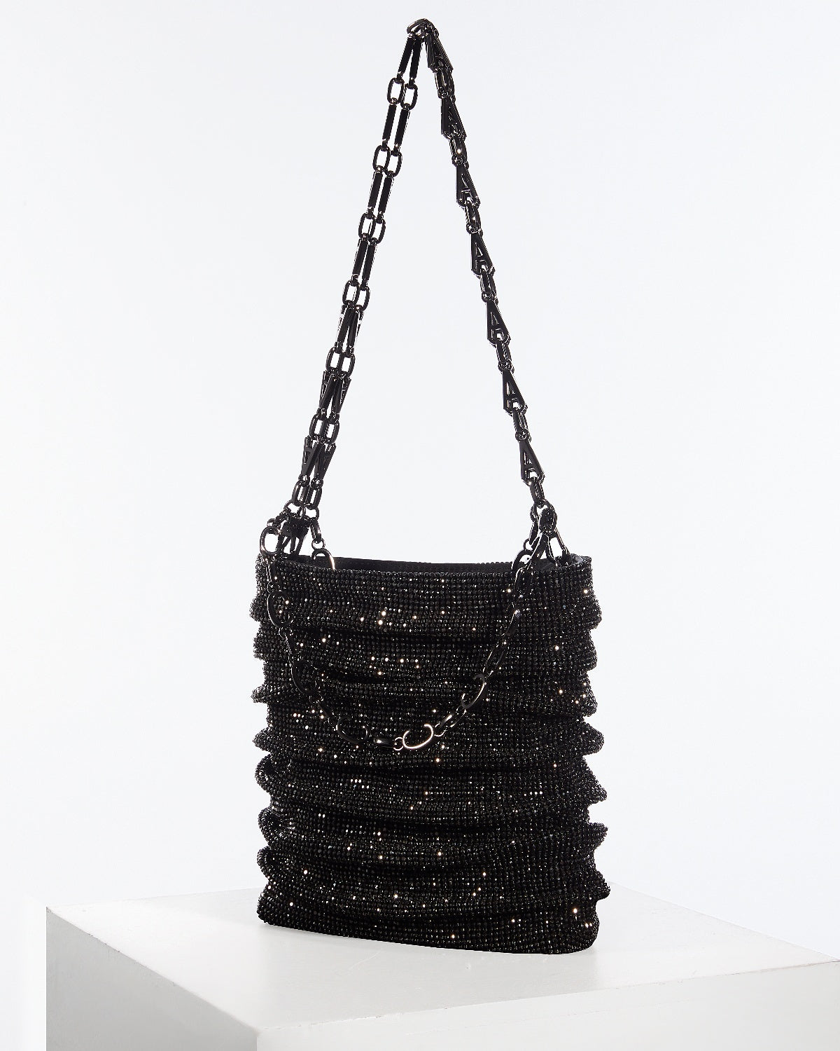 BELLA - Midnight Onyx